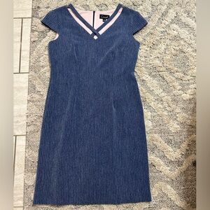 Connected Apparel Denim V-neckline Lightweight Midi Dress Size 8